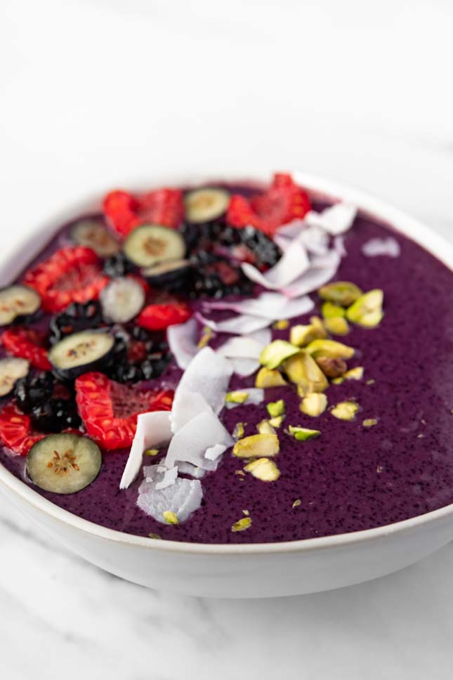 Close-up shot of a smoothie bowl