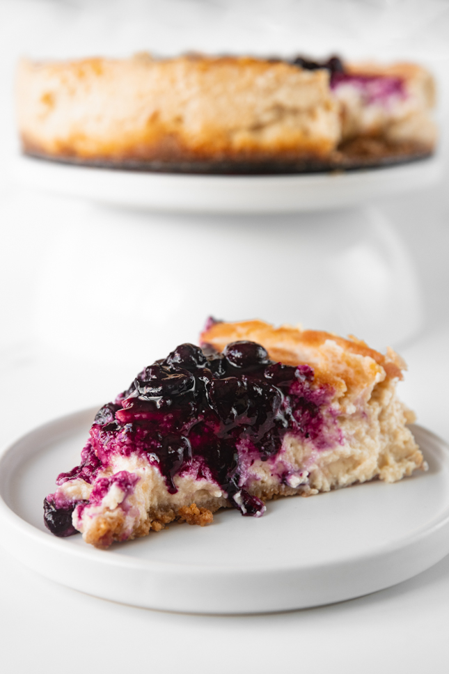 Photo of a vegan cheesecake