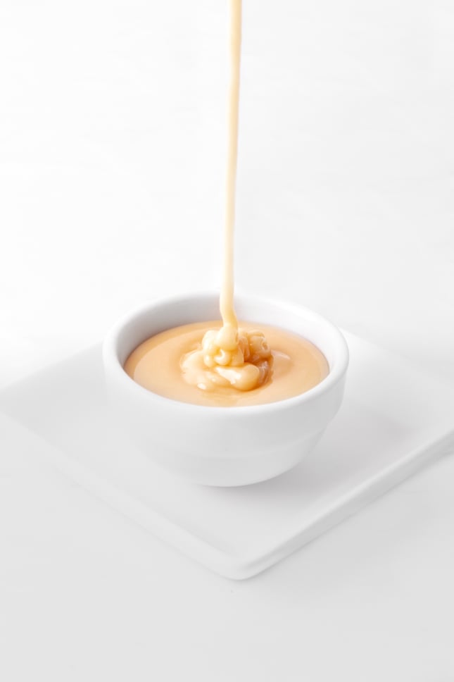 Photo of a bowl of vegan icing