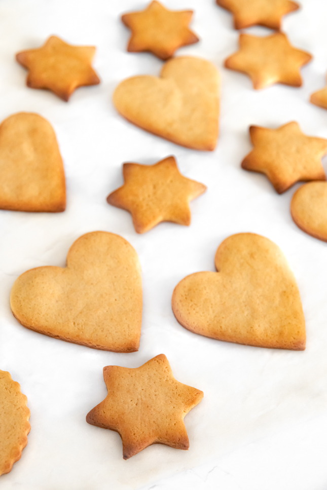 Photo of a few baked vegan sugar cookies