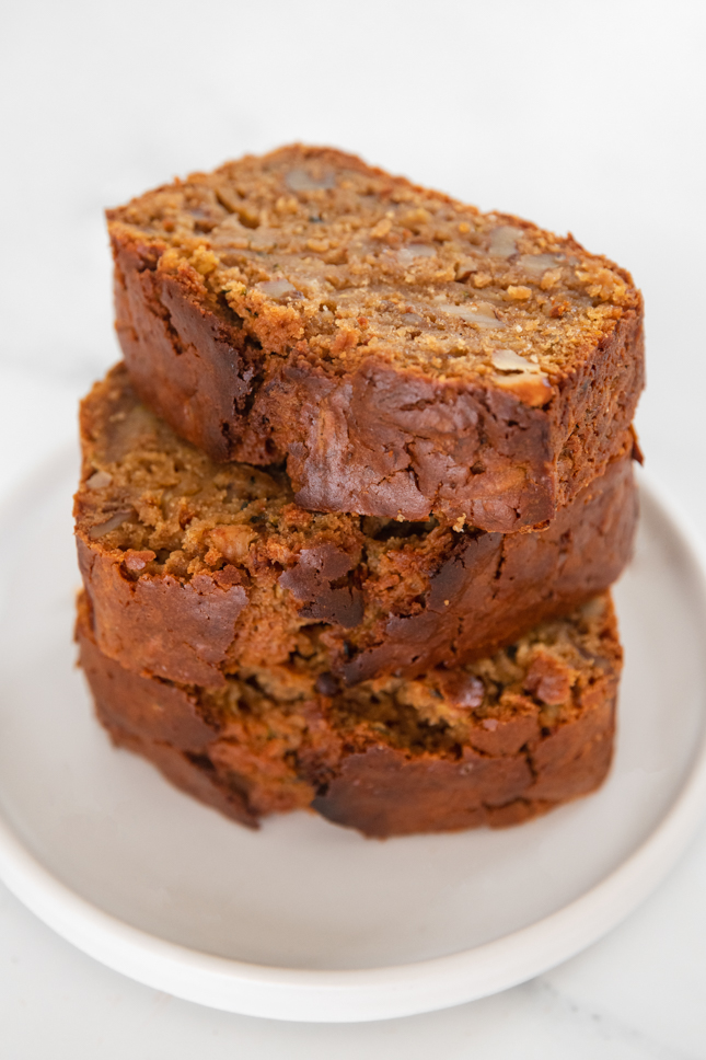 Side photo of some slices of vegan zucchini bread